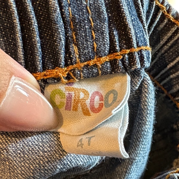 Circo Classic Blue Denim Shorts - Size 4T​ - Picture 2 of 4